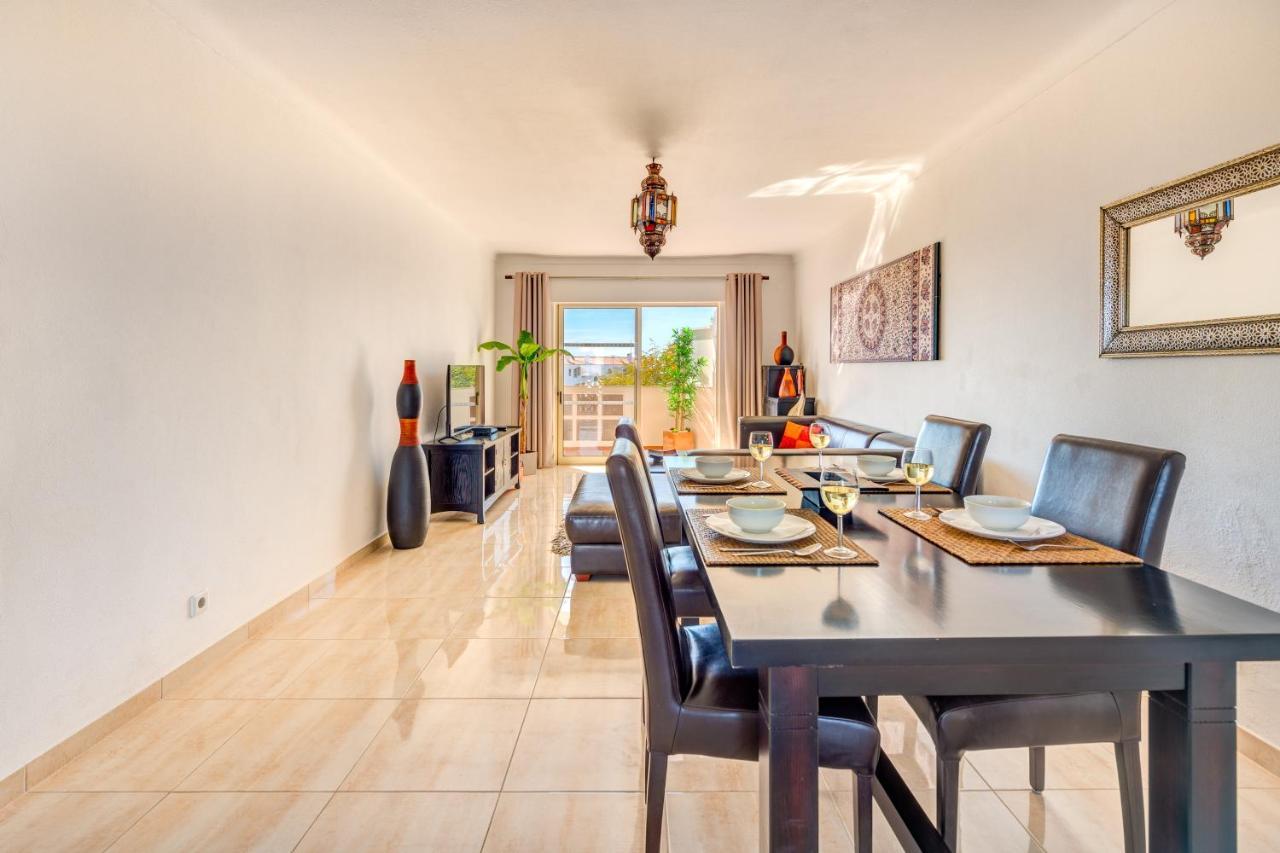 Algarsun - Idealy Situated Holiday Apartment With All Modern Comfort Albufeira Eksteriør bilde