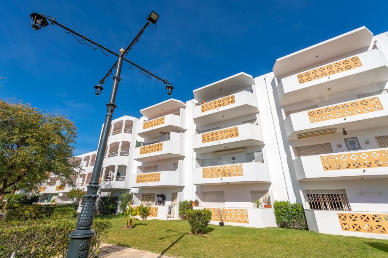 Algarsun - Idealy Situated Holiday Apartment With All Modern Comfort Albufeira Eksteriør bilde